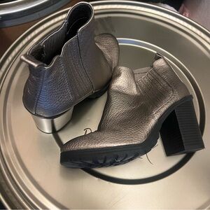 Women’s Sam&Libby ankle boots